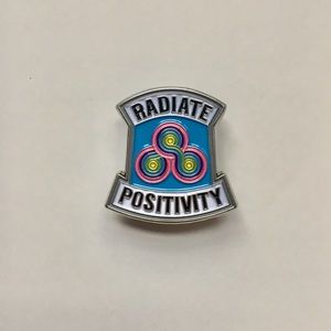 Bonnaroo Radiate Positivity enamel pin - 2016